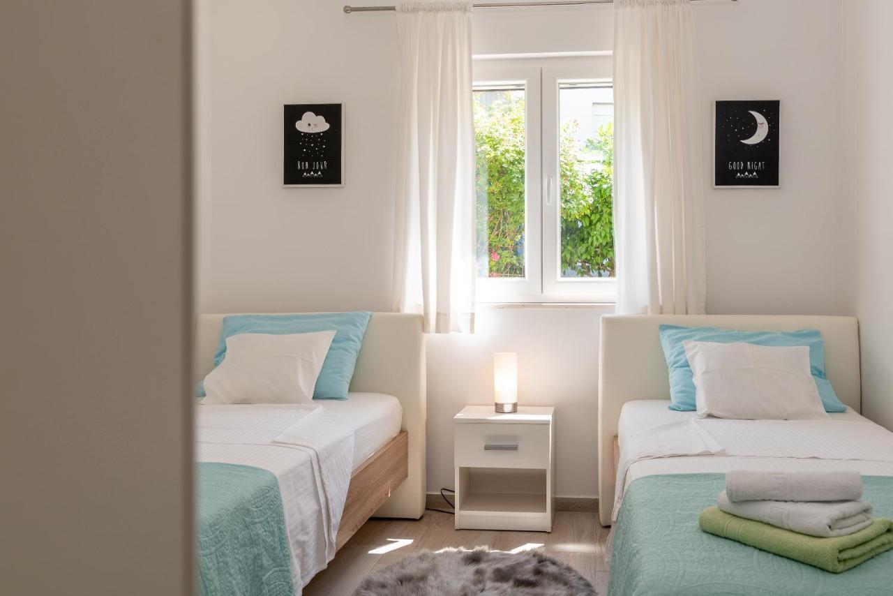 Apartment Ela Trogir Extérieur photo