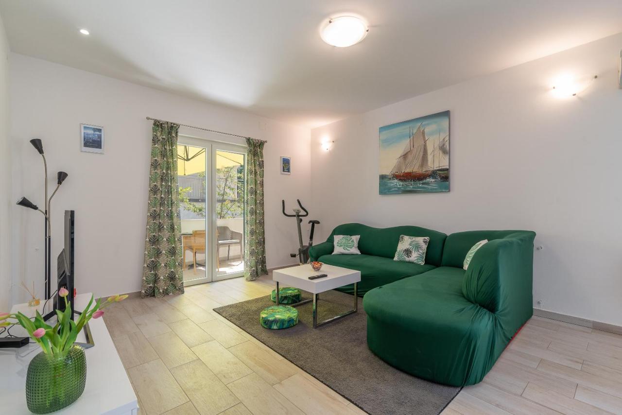 Apartment Ela Trogir Extérieur photo